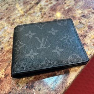 men's LV monogram wallet